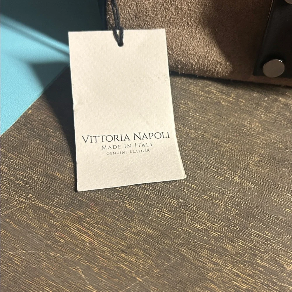 Vittoria Napoli Toscano Italian Leather Suede & Leather Shoulder Hand Bag‎ NWT